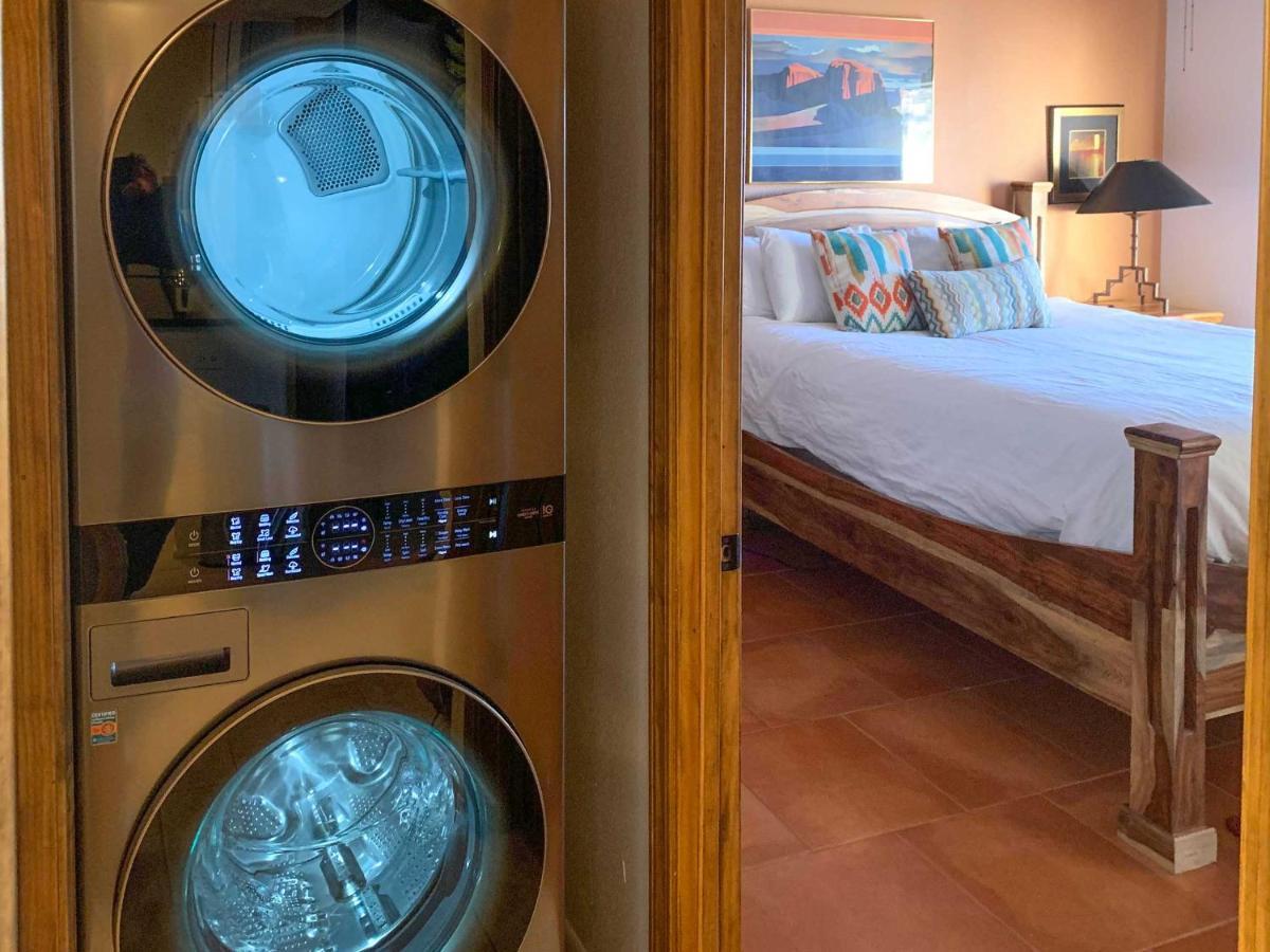 サンタフェAdobe-Style Abode With Amenities - Walk To Plaza!アパートメント エクステリア 写真